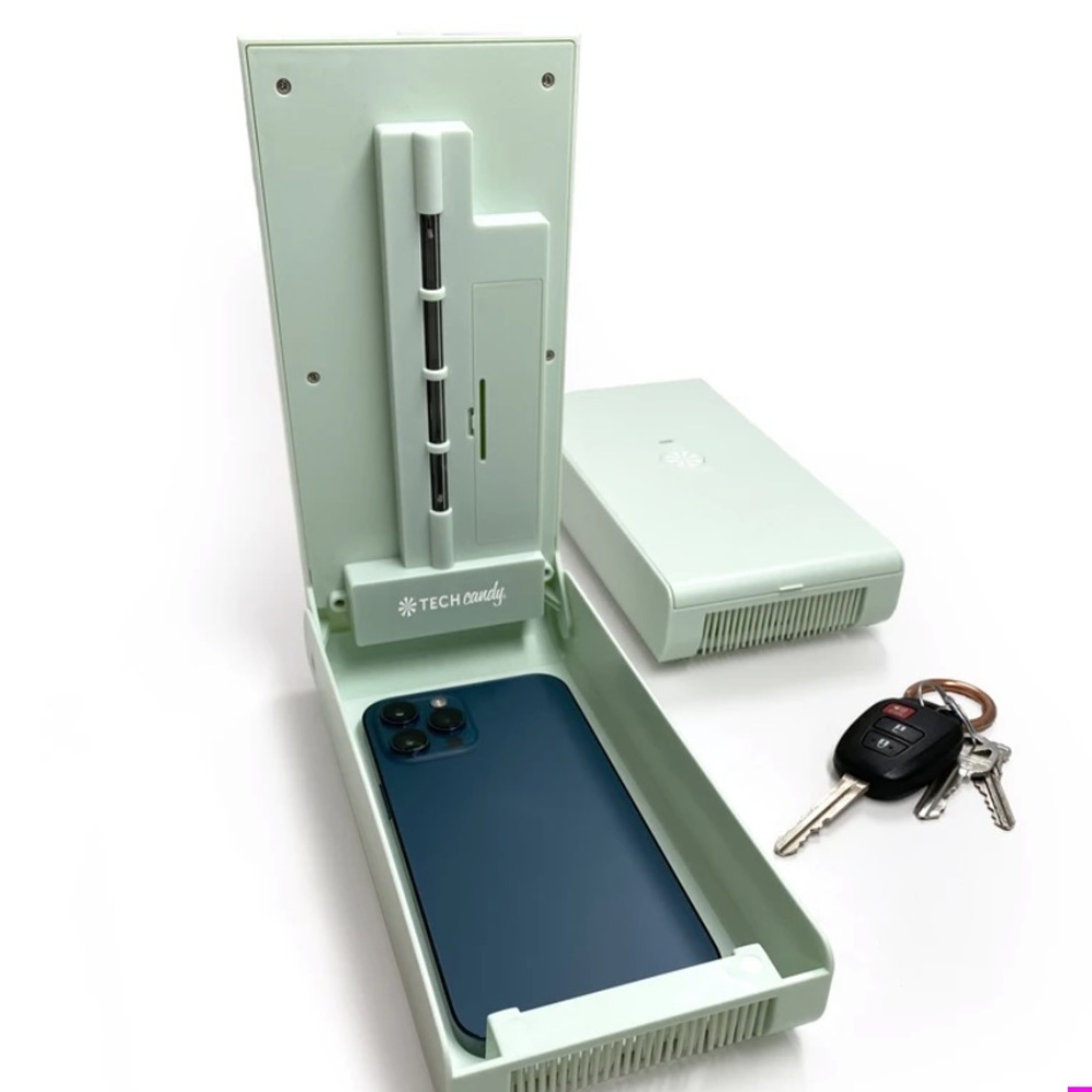 Tech Candy UV Sanitizer - Picture 1 of 4